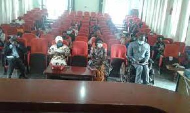 Muhanga: Abafite ubumuga bamaze igihe basaba ikibuga bakabwirwa ko ingengo y\'imari yacyo iri hejuru'