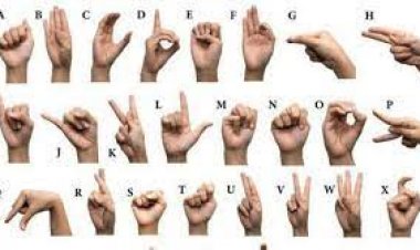 Abafite  ubumuga bukomatanyije  mu Rwanda  baracyafite imbogamizi  zo kwiga.