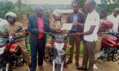 Nyamagabe - Nyaruguru: Abavuzi b’amatungo bakuriweho inzitizi zababuzaga kugera ku borozi